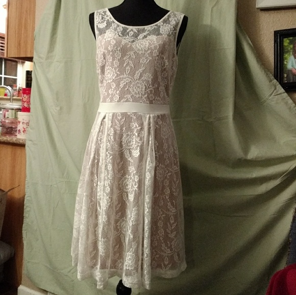 candalite white lace dress